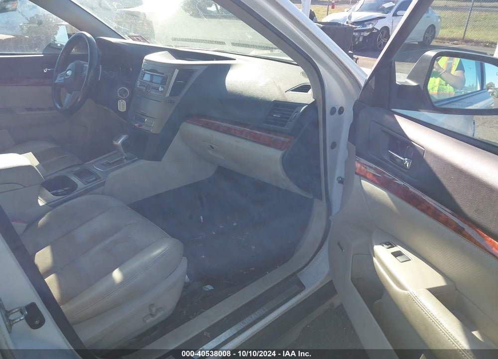 2011 SUBARU OUTBACK 2.5I LIMITED VIN: 4S4BRBKC6B3314007