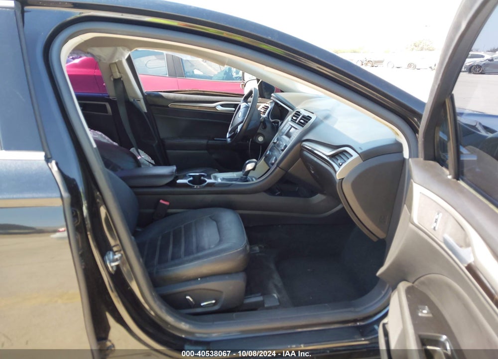 2015 FORD FUSION SE VIN: 3FA6P0HDXFR292946