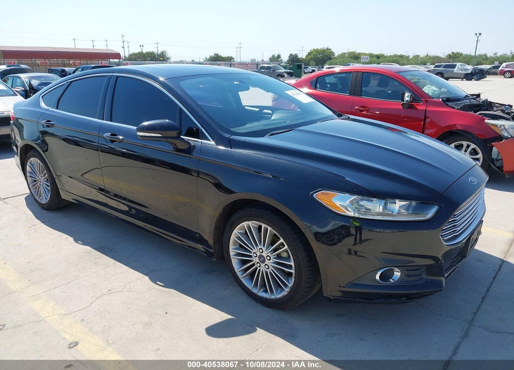 2015 FORD FUSION SE VIN: 3FA6P0HDXFR292946