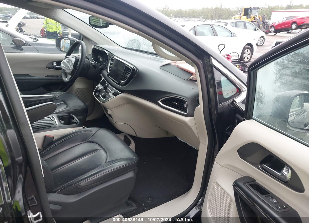 2022 CHRYSLER PACIFICA TOURING L VIN: 2C4RC1BG6NR190222