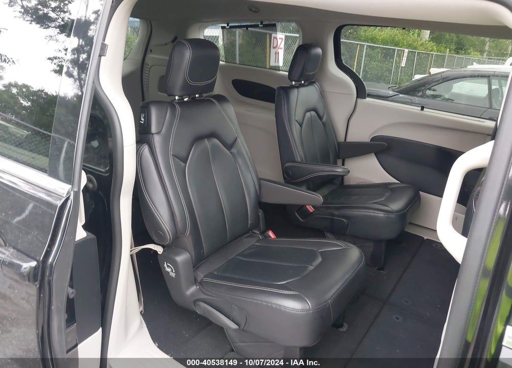 2022 CHRYSLER PACIFICA TOURING L VIN: 2C4RC1BG6NR190222