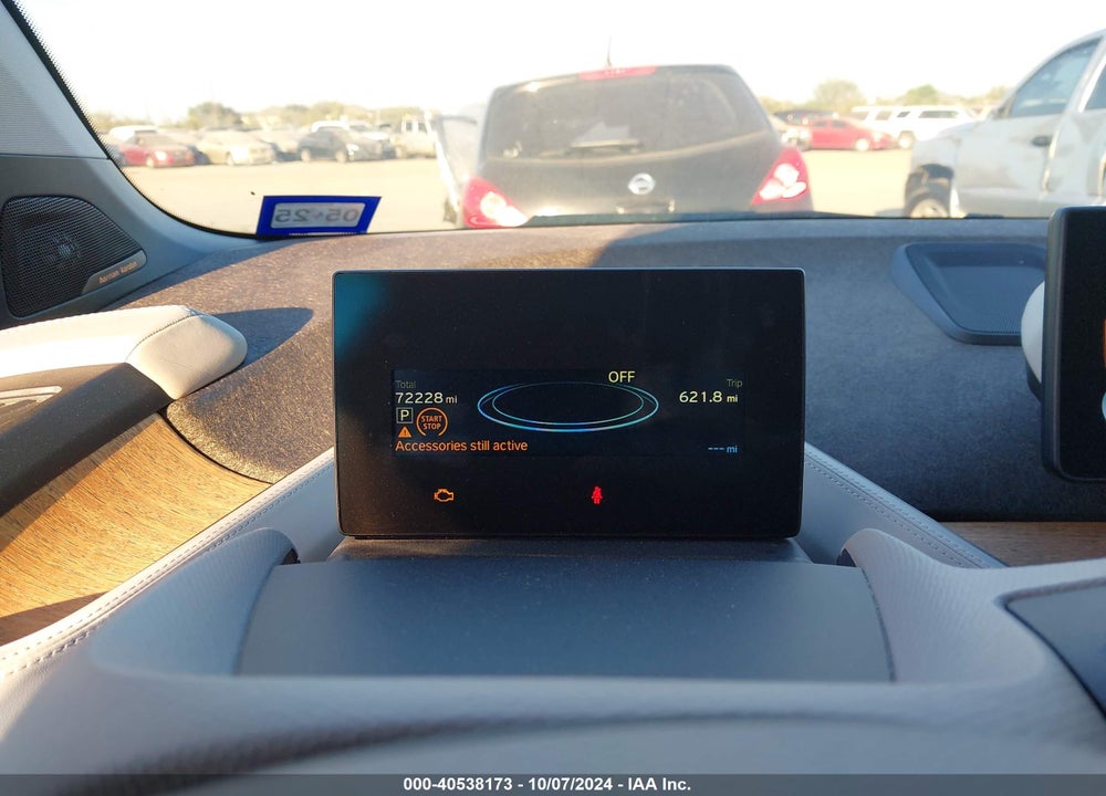 2015 BMW I3 BASE W/RANGE EXTENDER VIN: WBY1Z4C50FV502963