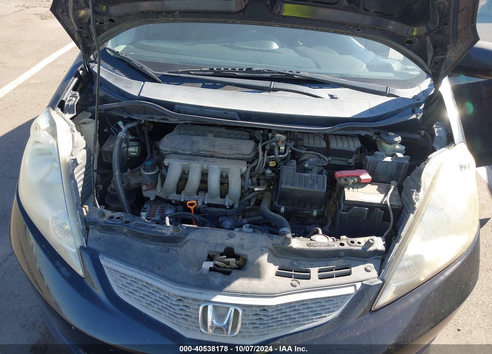 2009 HONDA FIT SPORT VIN: JHMGE884X9S022979