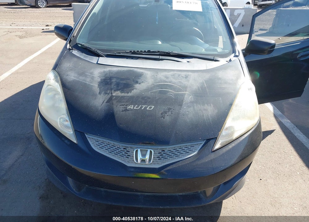 2009 HONDA FIT SPORT VIN: JHMGE884X9S022979