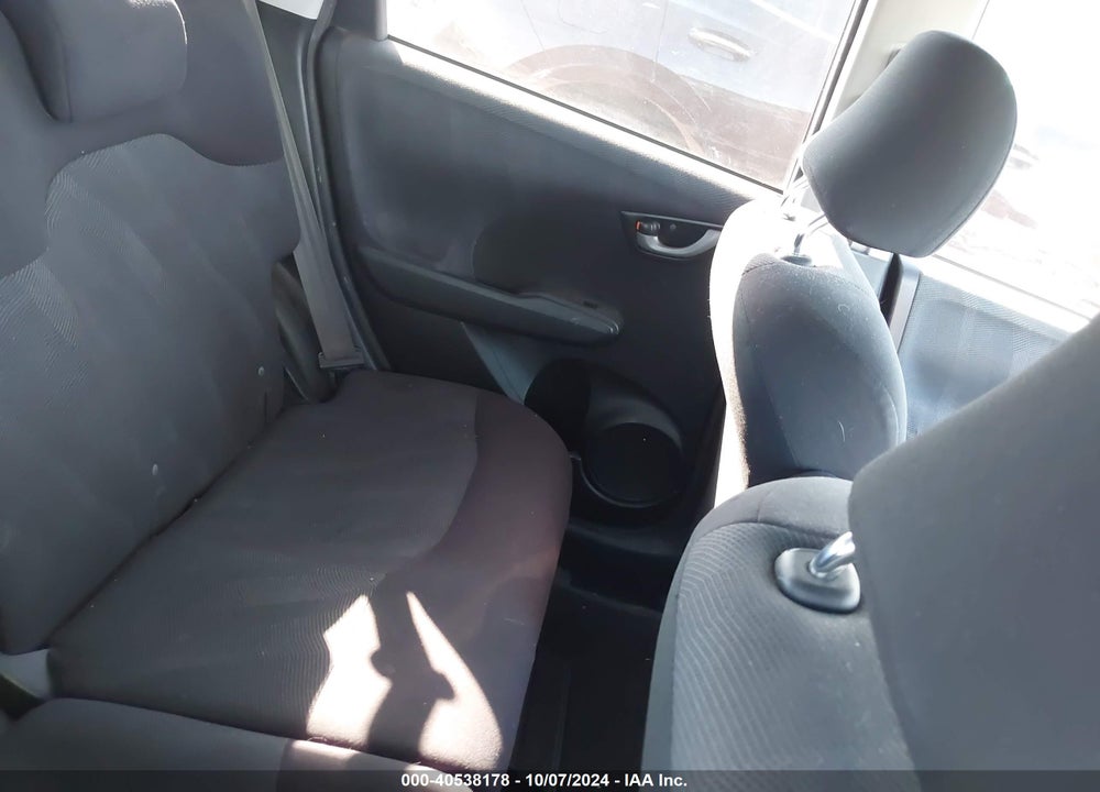 2009 HONDA FIT SPORT VIN: JHMGE884X9S022979
