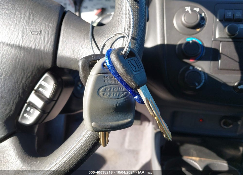 2002 HONDA CIVIC LX VIN: JHMES16592S004269
