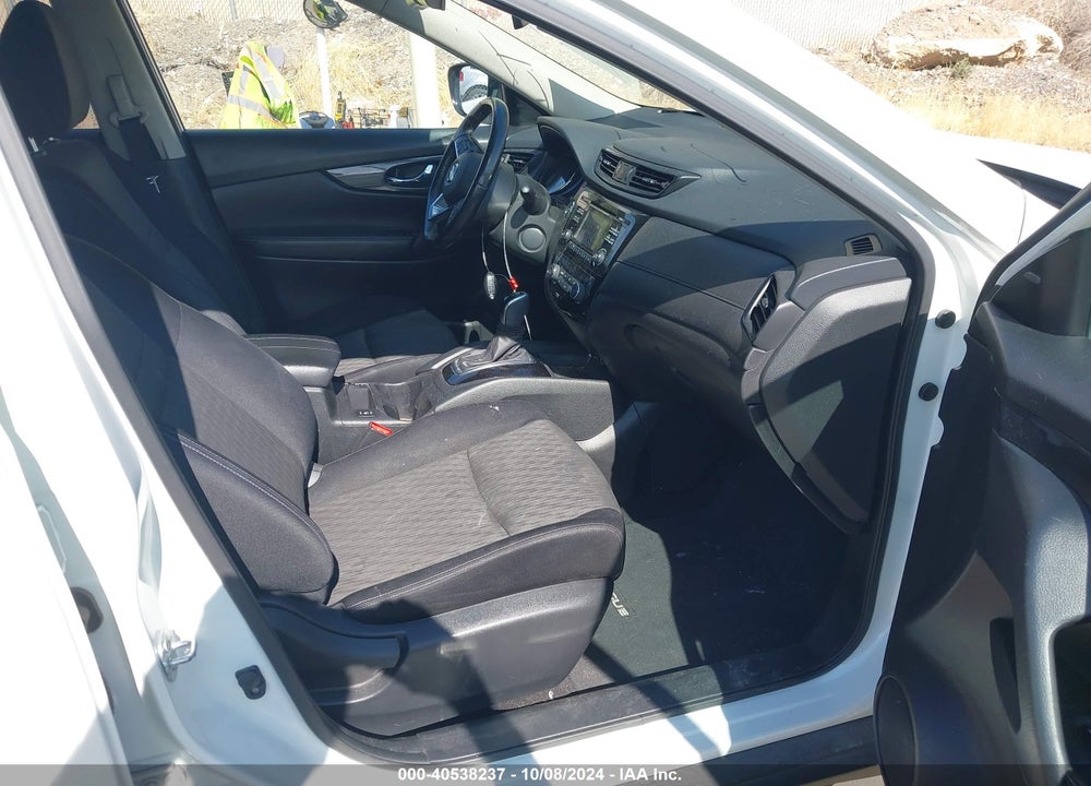 2017 NISSAN ROGUE SV VIN: JN8AT2MV1HW258876
