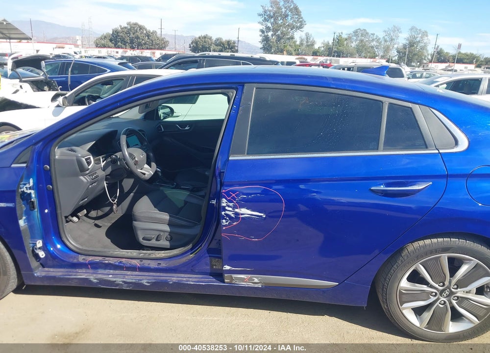 2019 HYUNDAI IONIQ HYBRID LIMITED VIN: KMHC85LC4KU120352