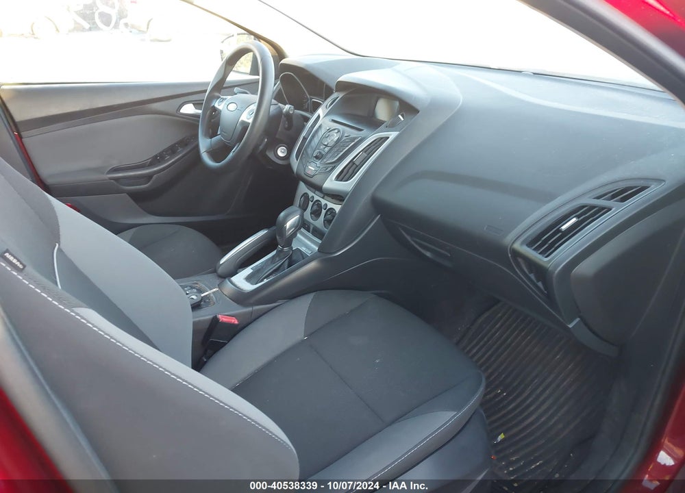 2013 FORD FOCUS SE VIN: 1FADP3K29DL183132