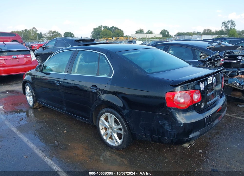 2005 VOLKSWAGEN JETTA 2.5 VIN: 3VWSF71K65M641946