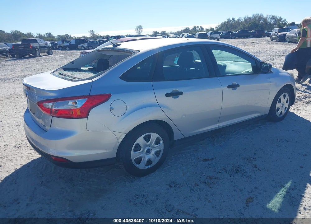 2013 FORD FOCUS VIN: 1FADP3E21DL104578