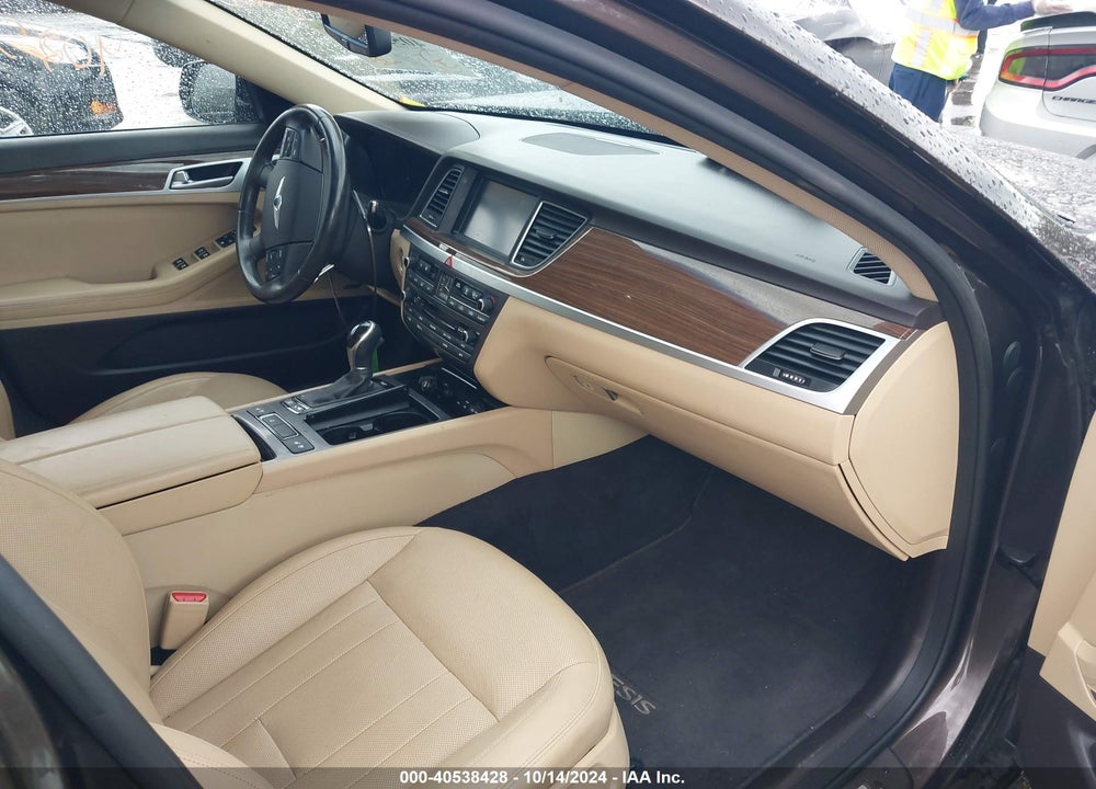 2015 HYUNDAI GENESIS 3.8 VIN: KMHGN4JEXFU087663