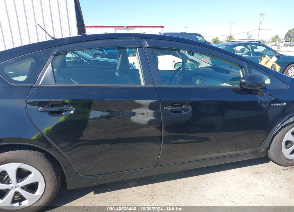 2015 TOYOTA PRIUS FOUR VIN: JTDKN3DU2F0464070
