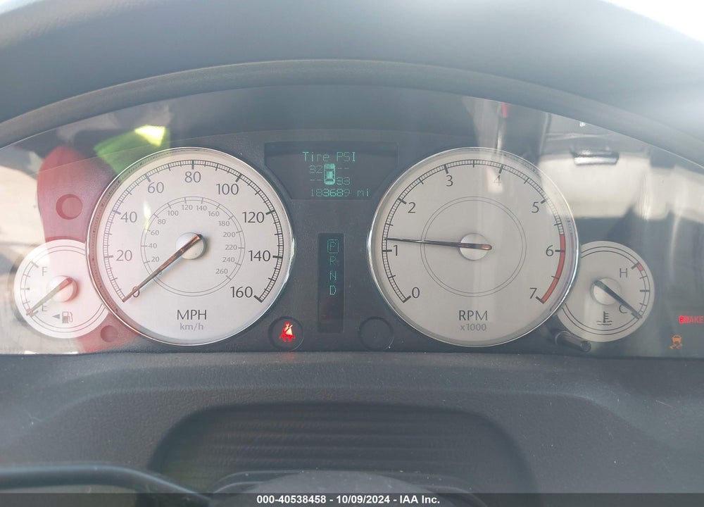 2007 CHRYSLER 300C VIN: 2C3KA63H97H701818