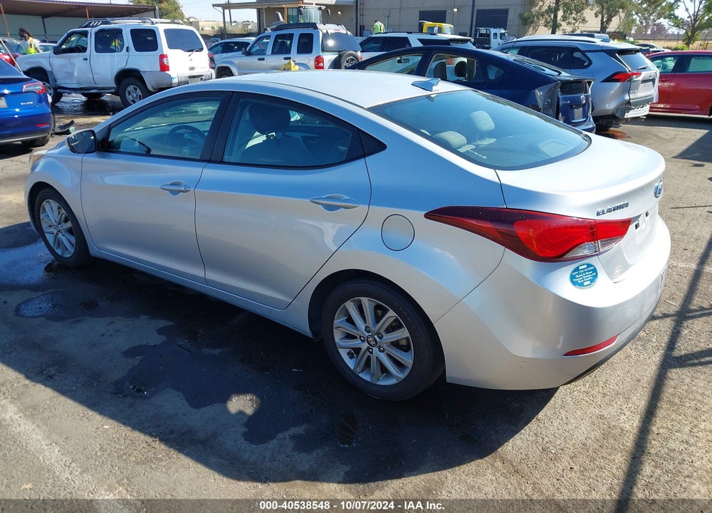 2016 HYUNDAI ELANTRA SE VIN: 5NPDH4AE6GH721738