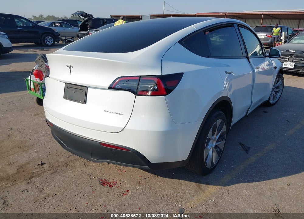 2023 TESLA MODEL Y VIN: 7SAYGDEEXPF619133