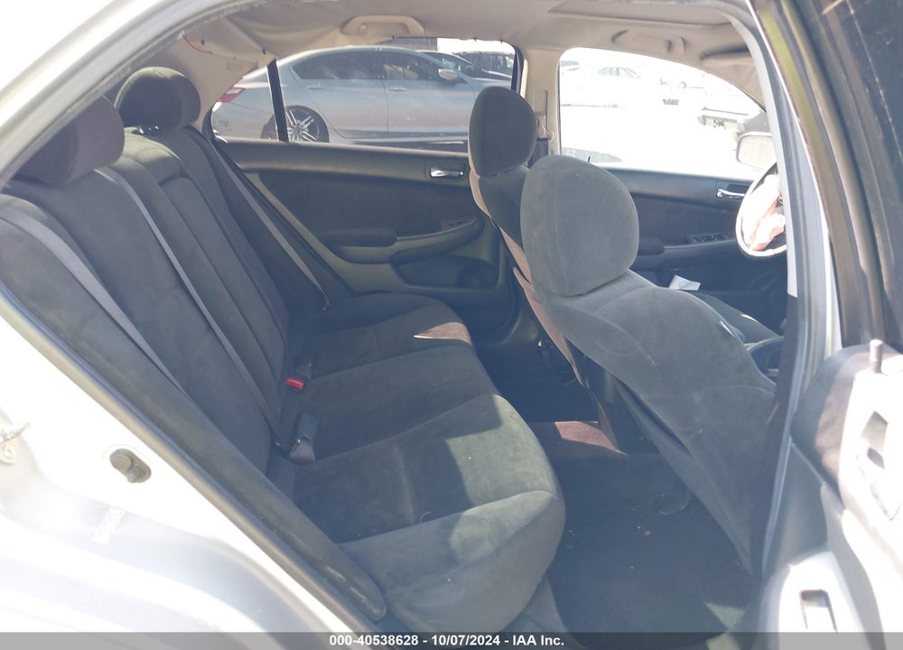 2007 HONDA ACCORD 2.4 EX VIN: 1HGCM56727A044106
