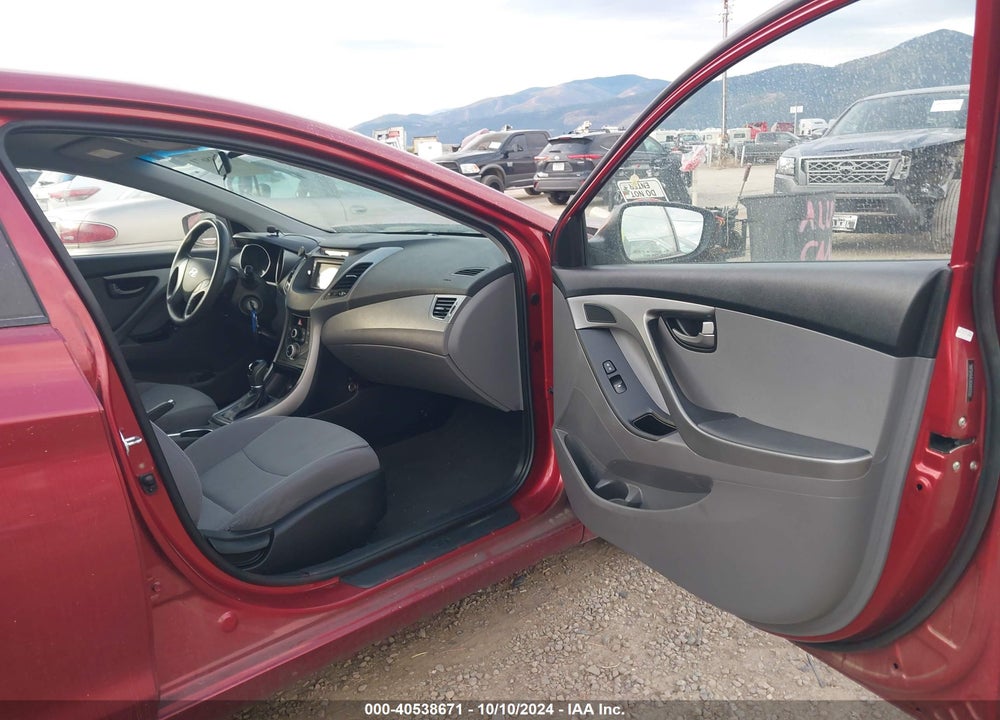2016 HYUNDAI ELANTRA SE VIN: 5NPDH4AEXGH693197