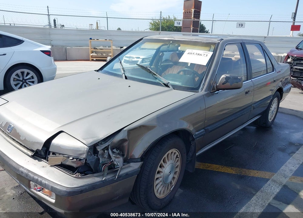 1989 HONDA ACCORD SEI VIN: 1HGCA5653KA012300