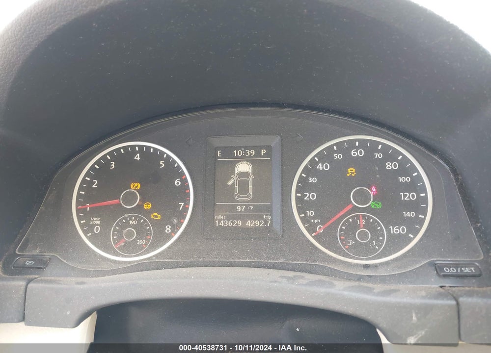 2010 VOLKSWAGEN TIGUAN SE VIN: WVGAV9AX1AW513080