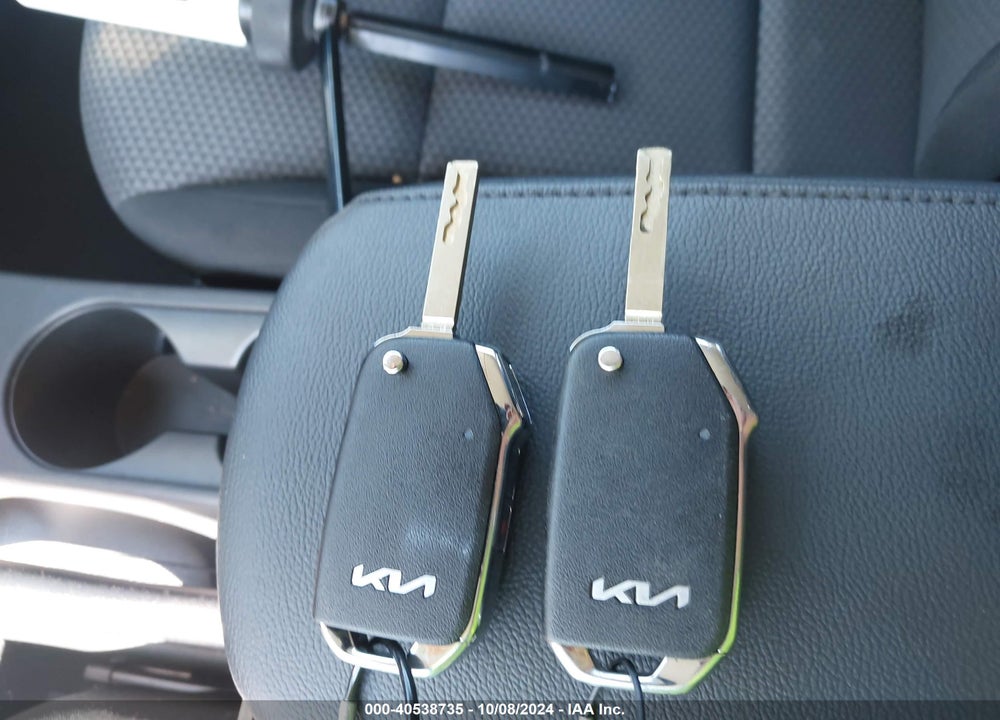 2023 KIA SOUL LX VIN: KNDJ23AU0P7870589