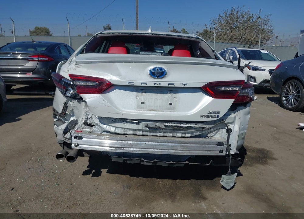 2021 TOYOTA CAMRY VIN: 4T1K31AK8MU029424