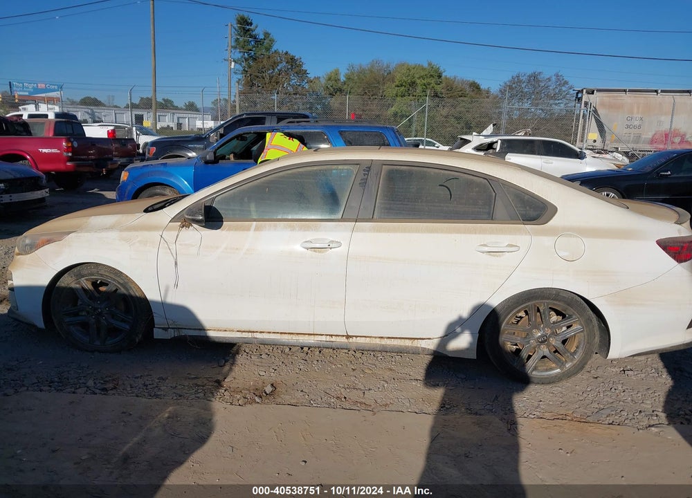 2020 KIA FORTE GT LINE VIN: 3KPF34AD0LE250540