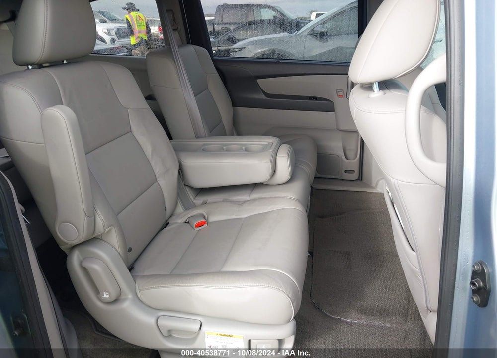 2013 HONDA ODYSSEY EX-L VIN: 5FNRL5H64DB032610