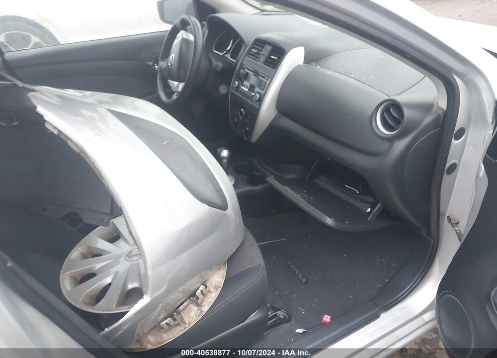 2015 NISSAN VERSA 1.6 SV VIN: 3N1CN7AP4FL823967