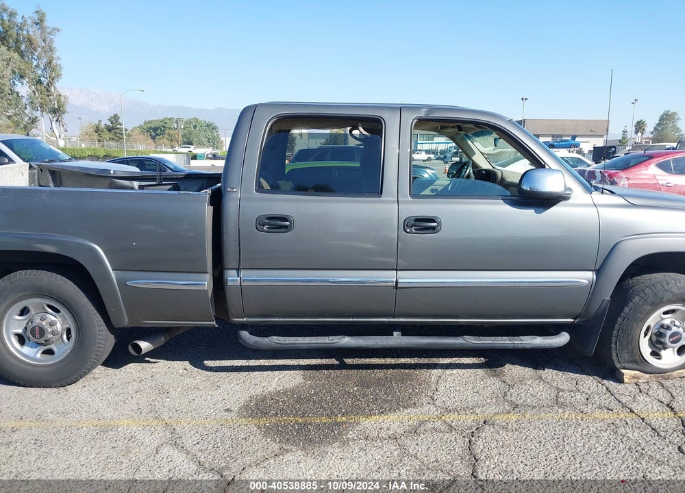 2001 GMC SIERRA 1500HD SLE VIN: 1GTGC13U61F135248