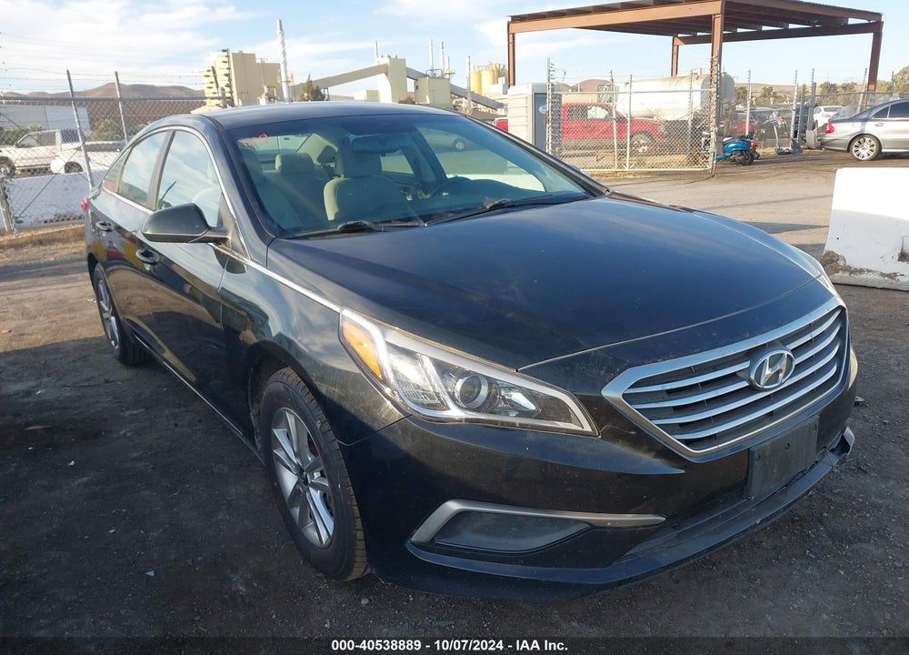 2017 HYUNDAI SONATA SE VIN: 5NPE24AF8HH546117