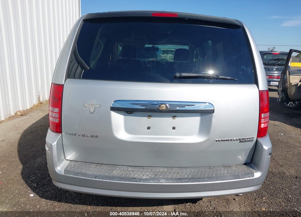 2010 CHRYSLER TOWN & COUNTRY TOURING VIN: 2A4RR5D17AR298920