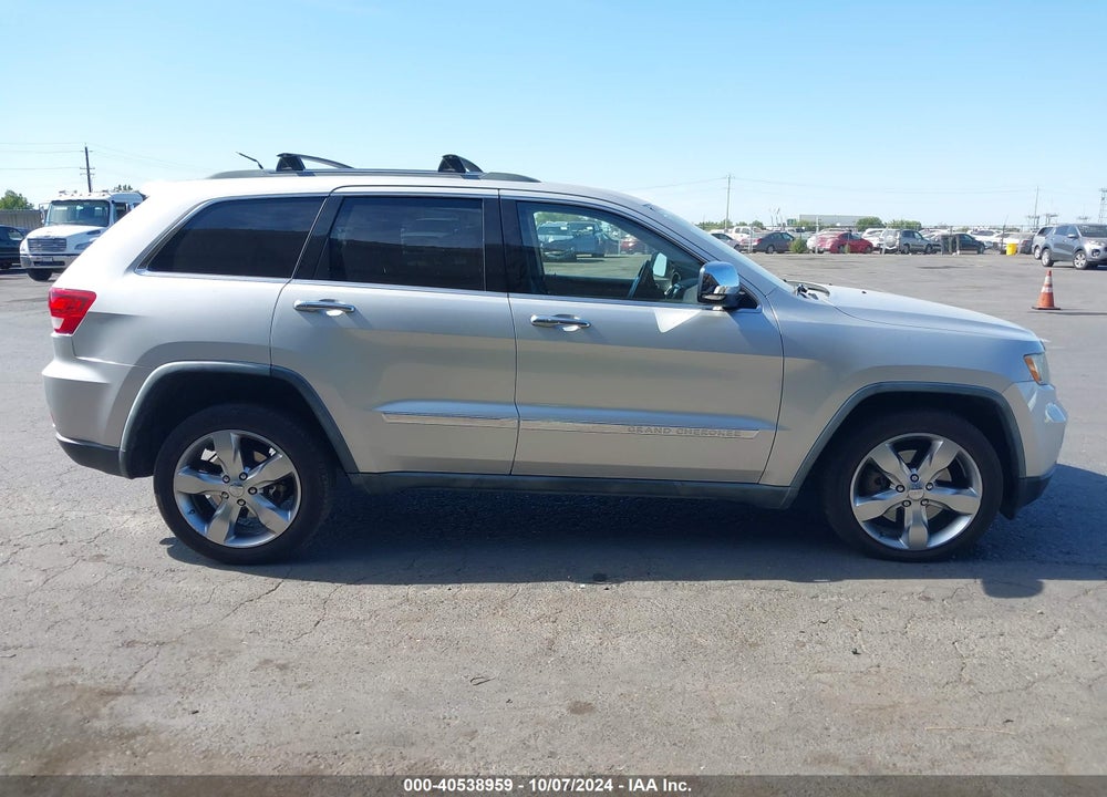 2011 JEEP GRAND CHEROKEE OVERLAND VIN: 1J4RR6GT7BC578558