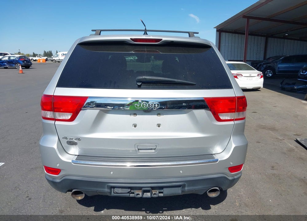 2011 JEEP GRAND CHEROKEE OVERLAND VIN: 1J4RR6GT7BC578558