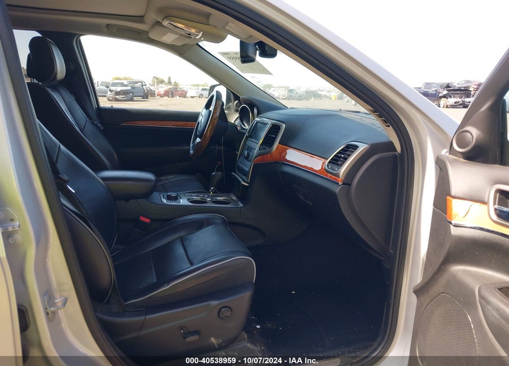 2011 JEEP GRAND CHEROKEE OVERLAND VIN: 1J4RR6GT7BC578558