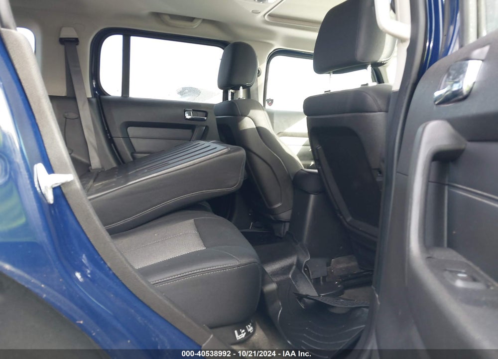 2009 HUMMER H3 SUV VIN: 5GTEN13E998102358