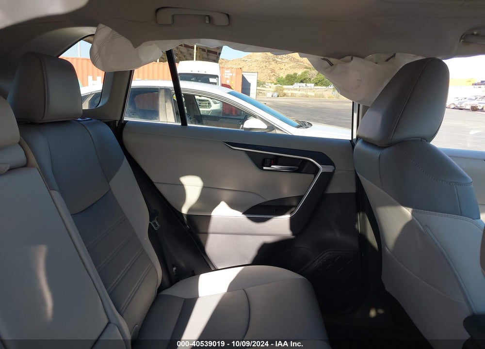 2022 TOYOTA RAV4 XLE PREMIUM VIN: 2T3C1RFV9NW230642