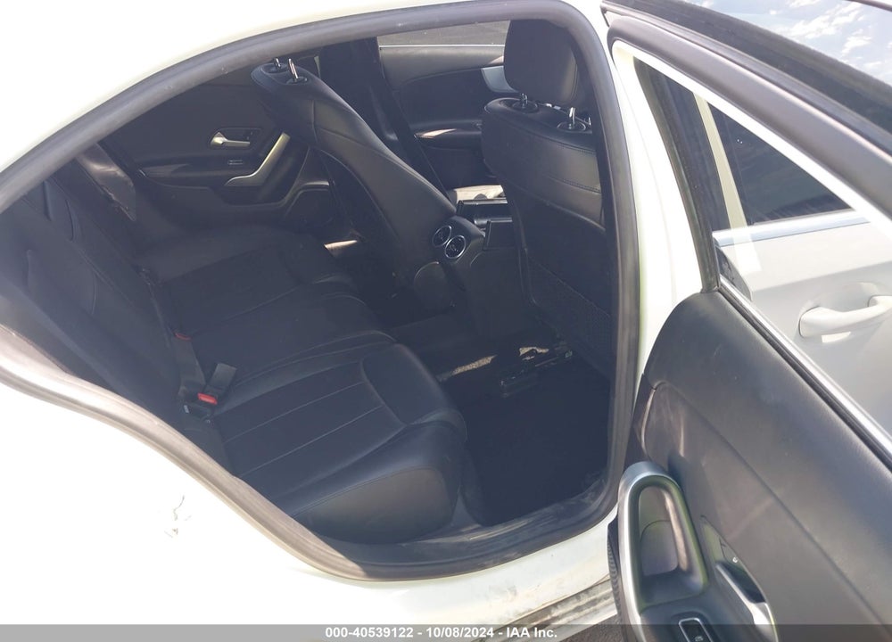 2019 MERCEDES-BENZ A 220 VIN: WDD3G4EB0KW020779