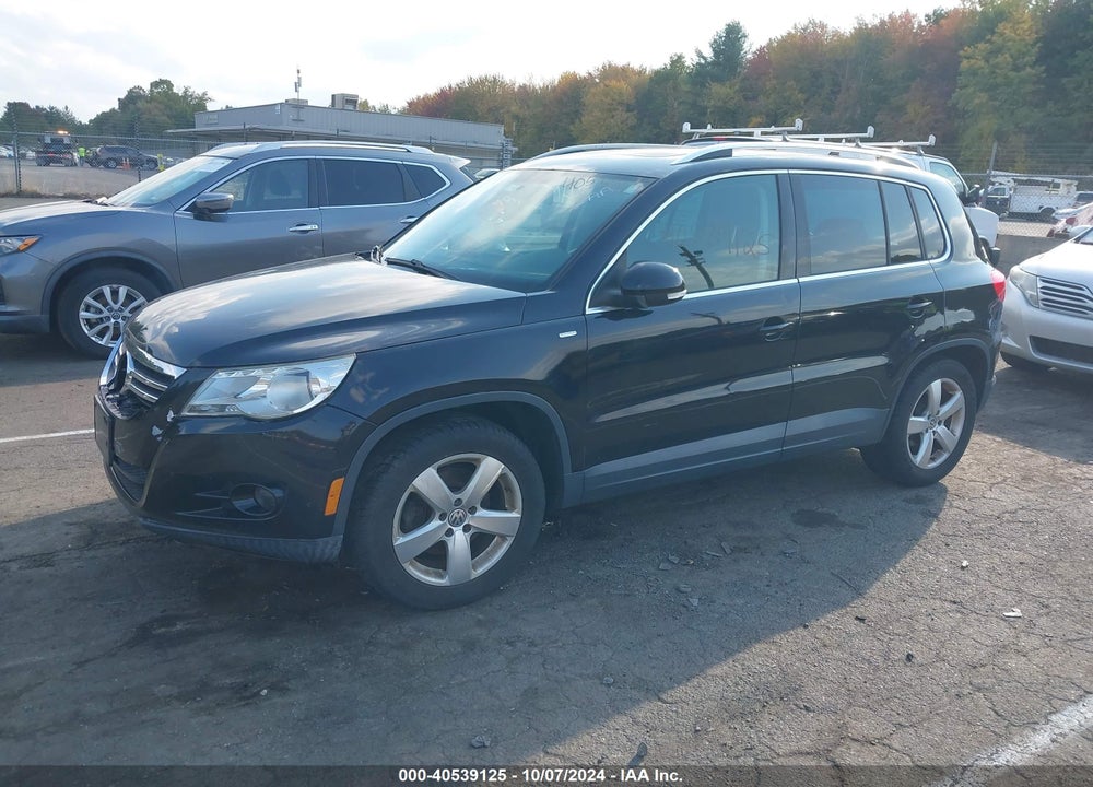 2010 VOLKSWAGEN TIGUAN WOLFSBURG EDITION VIN: WVGBV7AX5AW514810
