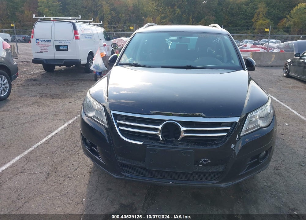 2010 VOLKSWAGEN TIGUAN WOLFSBURG EDITION VIN: WVGBV7AX5AW514810