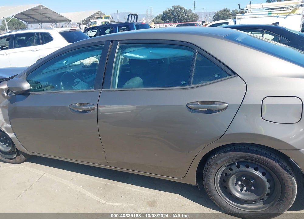 2019 TOYOTA COROLLA LE VIN: 5YFBURHE5KP864875
