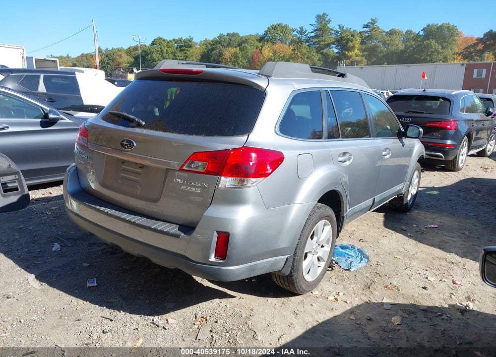 2011 SUBARU OUTBACK 2.5I PREMIUM VIN: 4S4BRBCC9B3323556