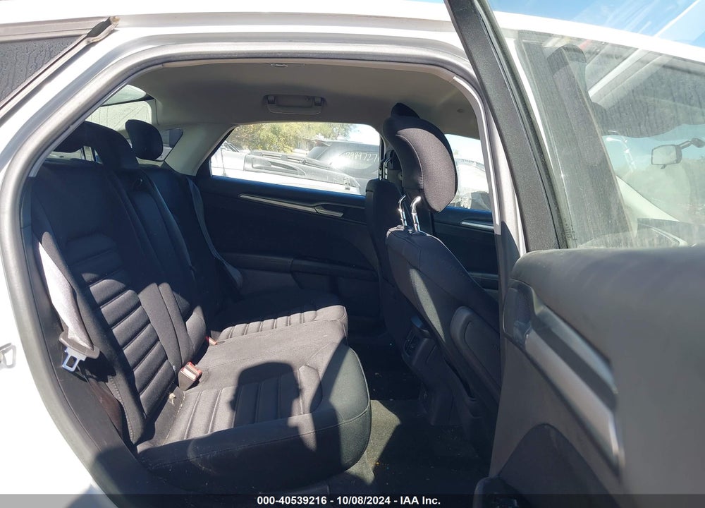 2014 FORD FUSION HYBRID SE VIN: 3FA6P0LU2ER152301