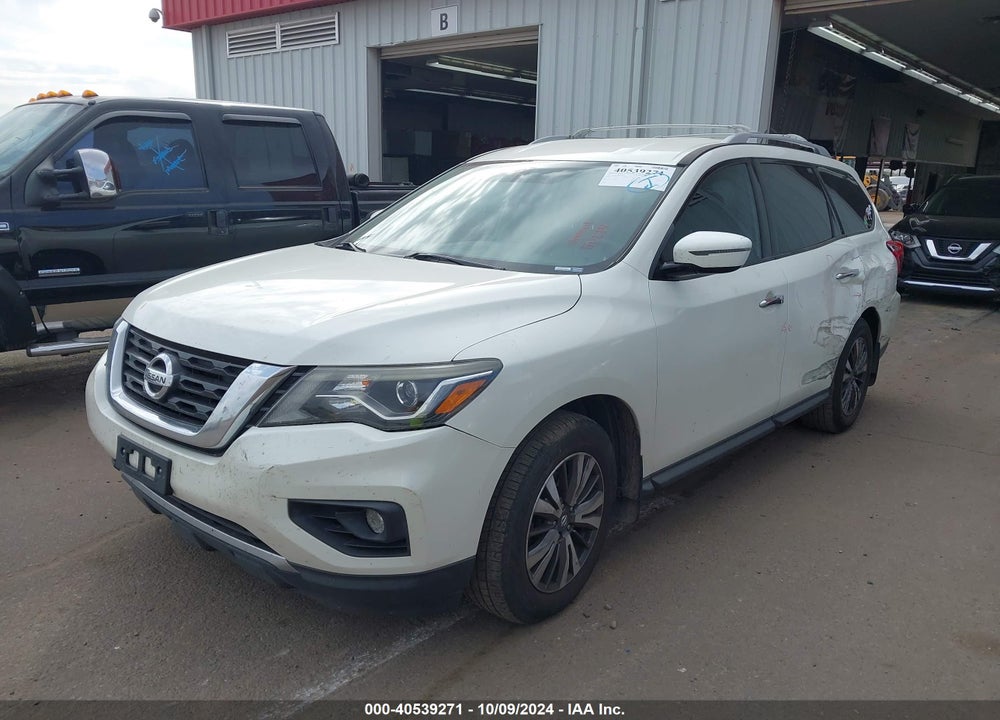 2017 NISSAN PATHFINDER SV VIN: 5N1DR2MN0HC630681