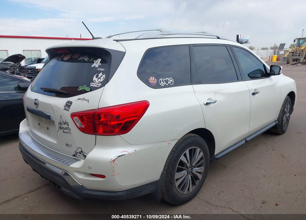 2017 NISSAN PATHFINDER SV VIN: 5N1DR2MN0HC630681