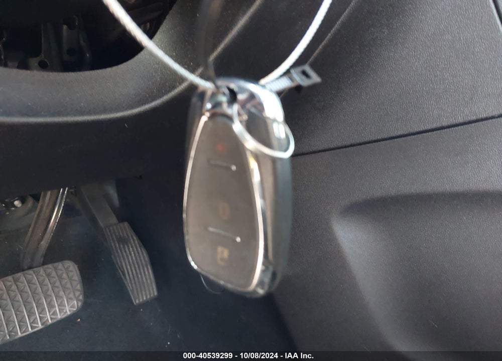 2018 CHEVROLET EQUINOX LT VIN: 2GNAXJEV0J6190814