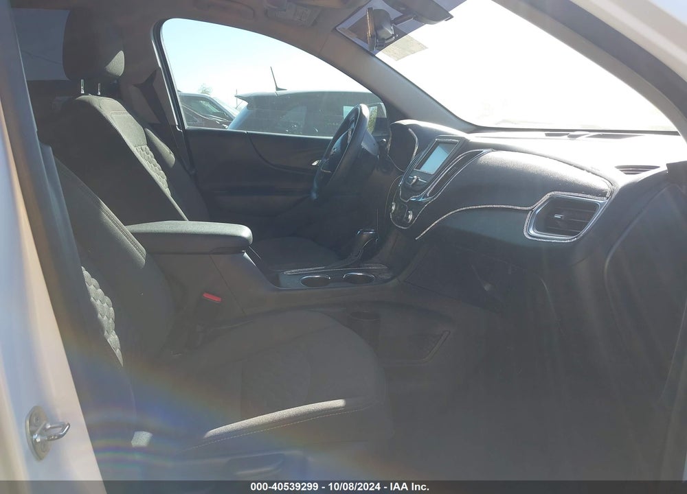 2018 CHEVROLET EQUINOX LT VIN: 2GNAXJEV0J6190814