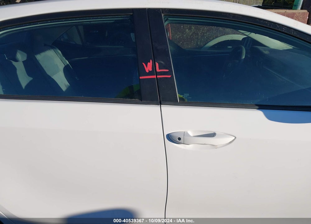 2014 TOYOTA COROLLA L VIN: 2T1BURHE0EC167988