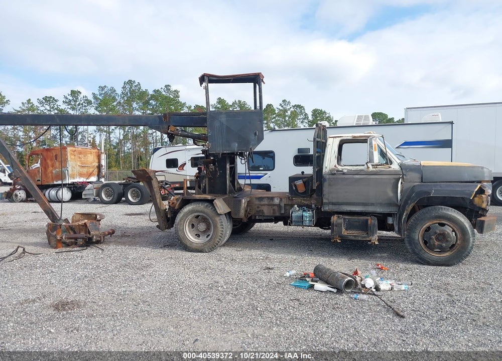 1987 FORD F600 F VIN: 1FDNT64P8HVA27741