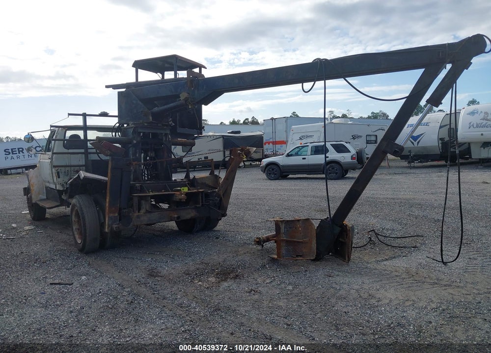 1987 FORD F600 F VIN: 1FDNT64P8HVA27741
